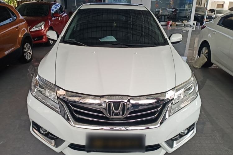 Used Honda Crider 2015 1.8L Automatic Ultra-Configured Limited Edition Front