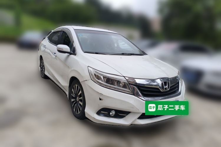 Used Honda Crider 2015 1.8L automatic comfort version Front Right 45 Deg