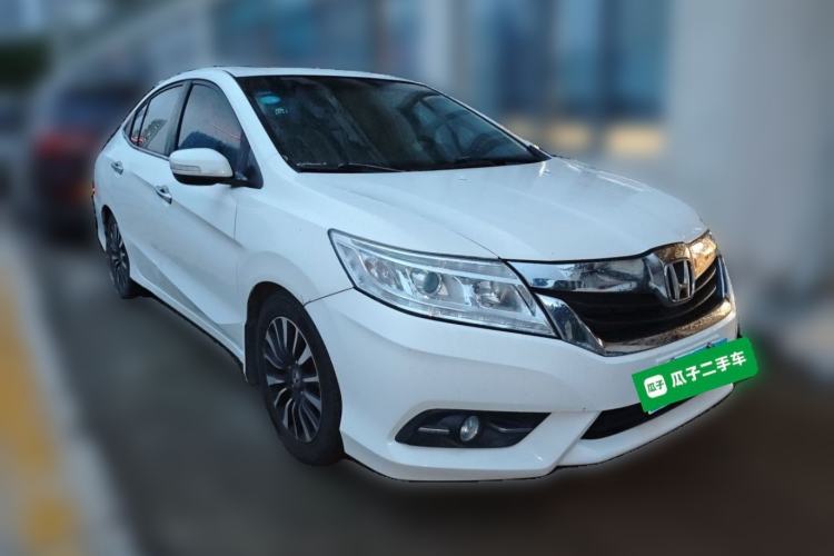 Used Honda Crider 2015 1.8L automatic luxury edition Front Right 45 Deg