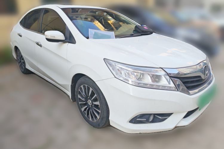 Used Honda Crider 2015 1.8L automatic luxury edition Front Right 45 Deg