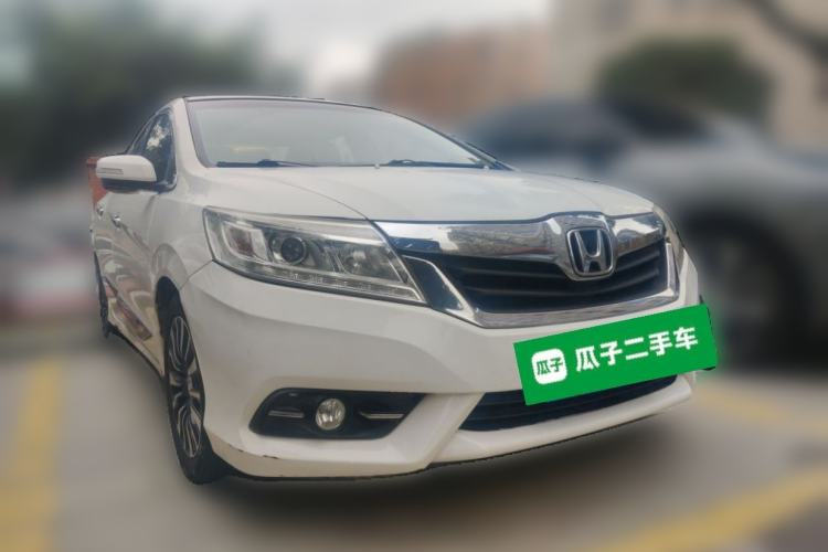 Used Honda Crider 2015 1.8L automatic luxury edition Front Right 45 Deg