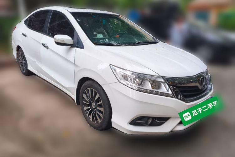 Used Honda Crider 2015 1.8L automatic luxury edition Front Right 45 Deg