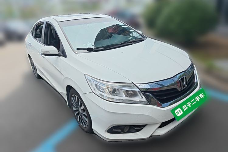 Used Honda Crider 2015 1.8L automatic luxury edition Front Right 45 Deg
