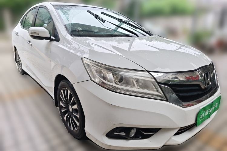 Used Honda Crider 2015 1.8L Automatic Ultra-Configured Limited Edition Front Right 45 Deg