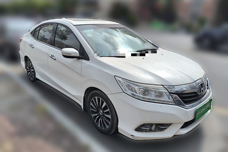 Used Honda Crider 2015 1.8L automatic luxury edition Front Right 45 Deg