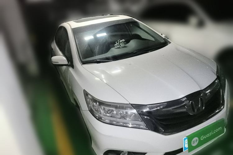 Used Honda Crider 2015 1.8L automatic luxury edition Front Right 45 Deg