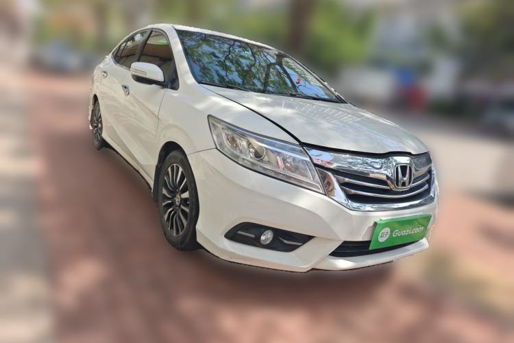 Used Honda Crider 2015 1.8L automatic comfort version Front Right 45 Deg