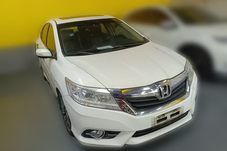 Used Honda Crider 2015 1.8L automatic luxury edition Front Right 45 Deg