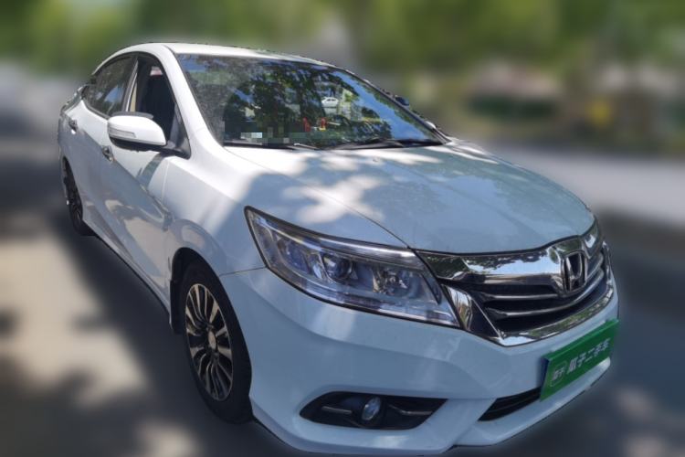 Used Honda Crider 2015 1.8L automatic comfort version Front Right 45 Deg