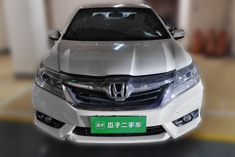 Used Honda Crider 2015 1.8L automatic luxury edition Front