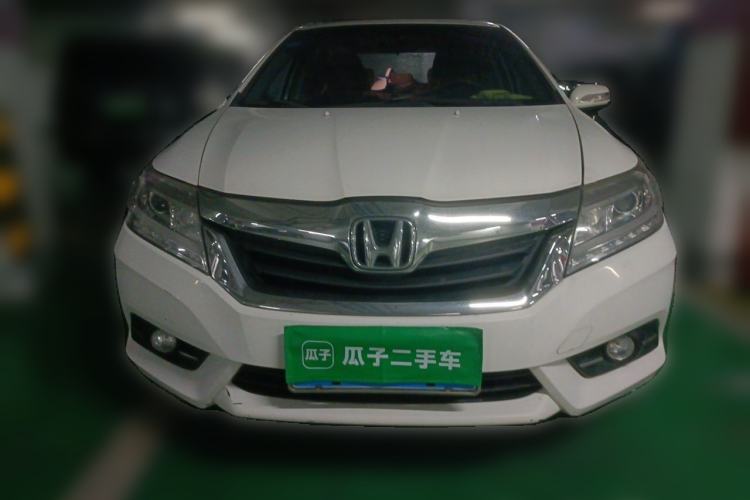 Used Honda Crider 2015 1.8L automatic luxury edition Front