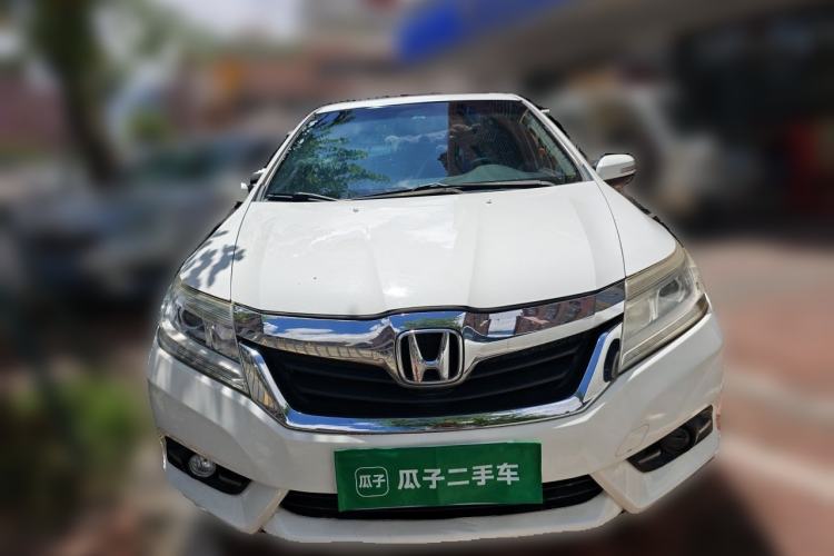 Used Honda Crider 2015 1.8L automatic luxury edition Front