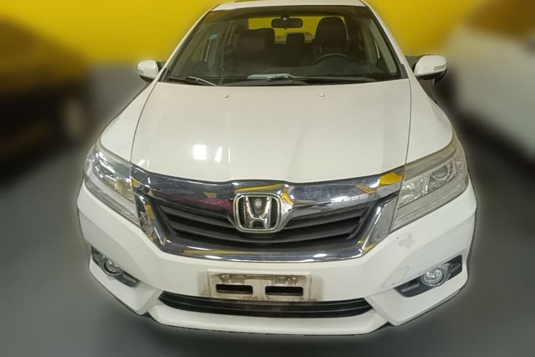 Used Honda Crider 2015 1.8L automatic luxury edition Front