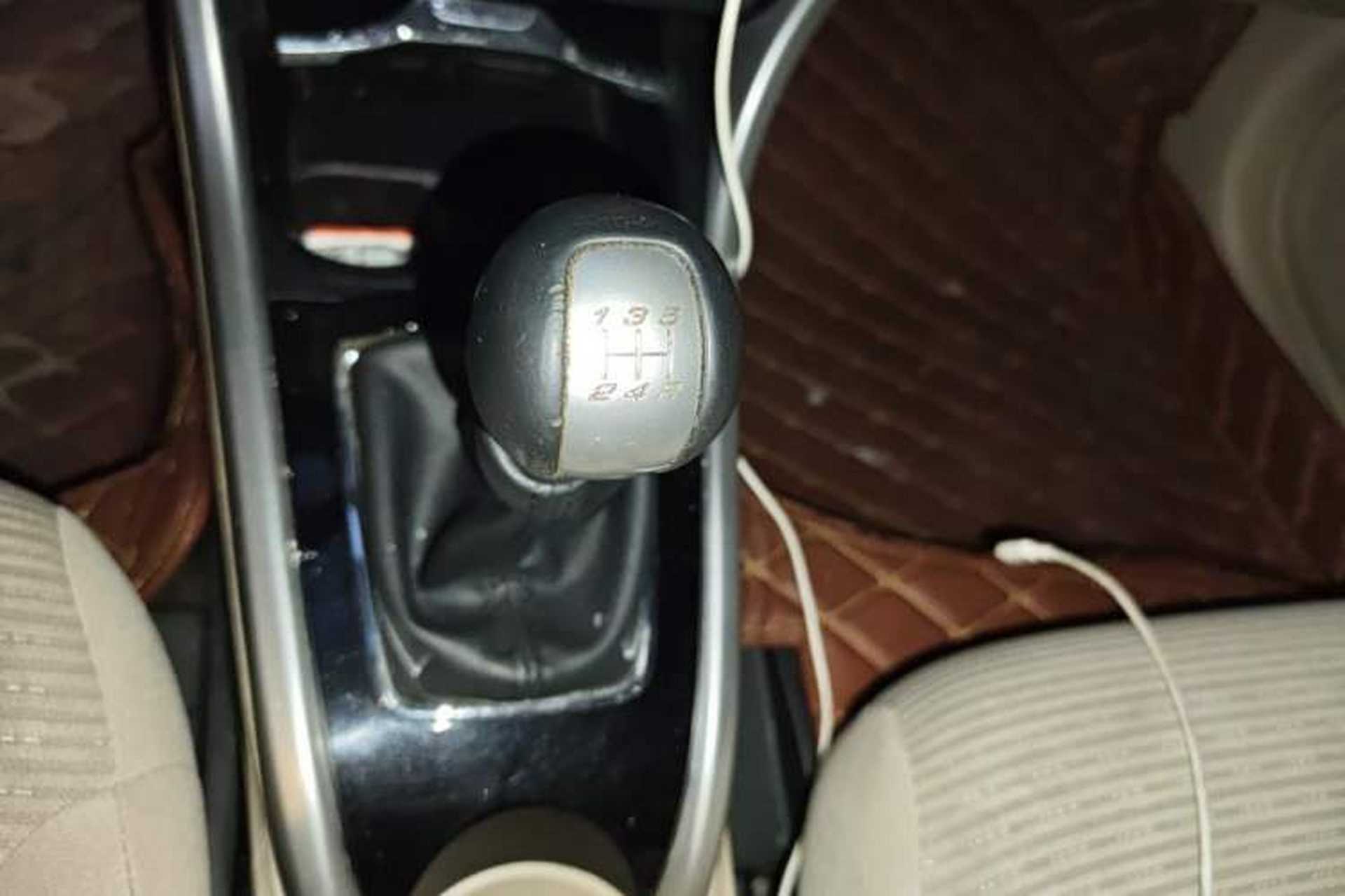Used Honda Crider 2015 1.8L manual Comfort version Gear Lever