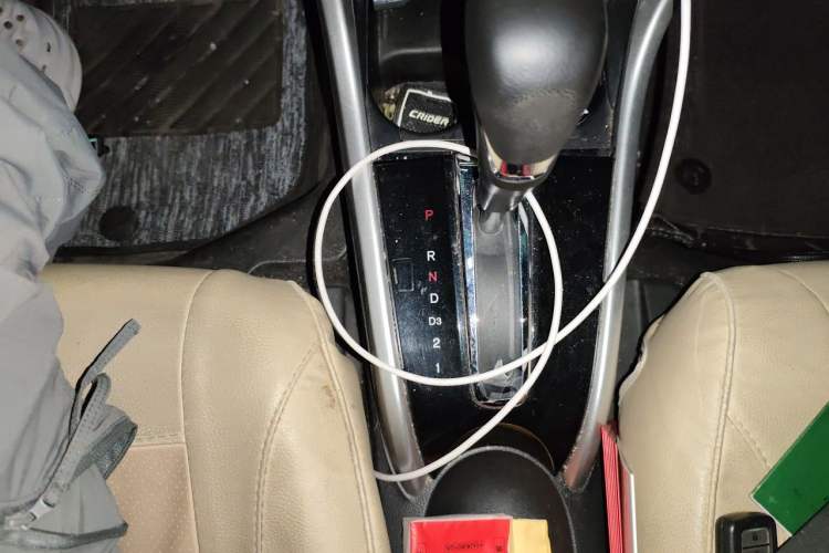 Used Honda Crider 2015 1.8L Automatic Ultra-Configured Limited Edition Gear Lever