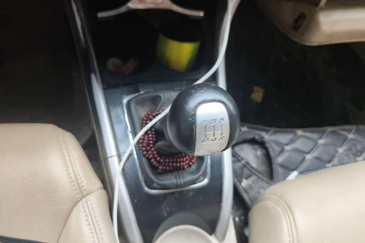 Used Honda Crider 2015 1.8L manual Comfort version Gear Lever