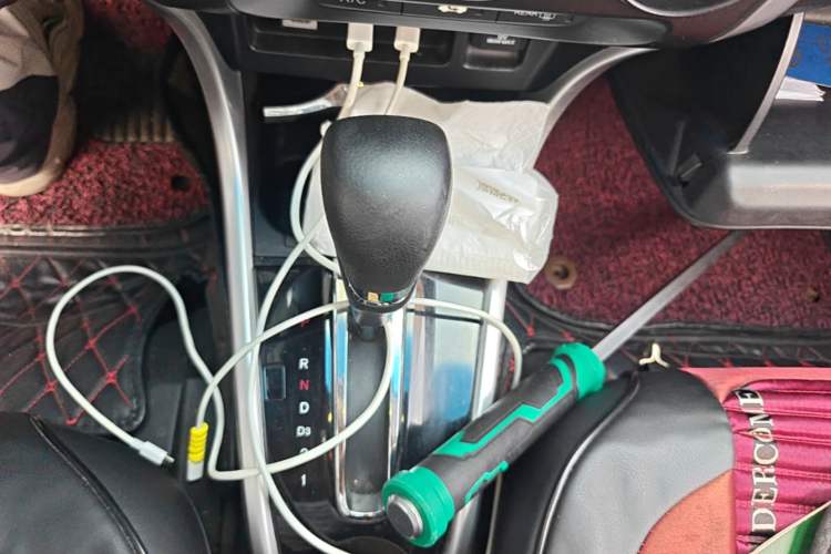 Used Honda Crider 2015 1.8L automatic luxury edition Gear Lever