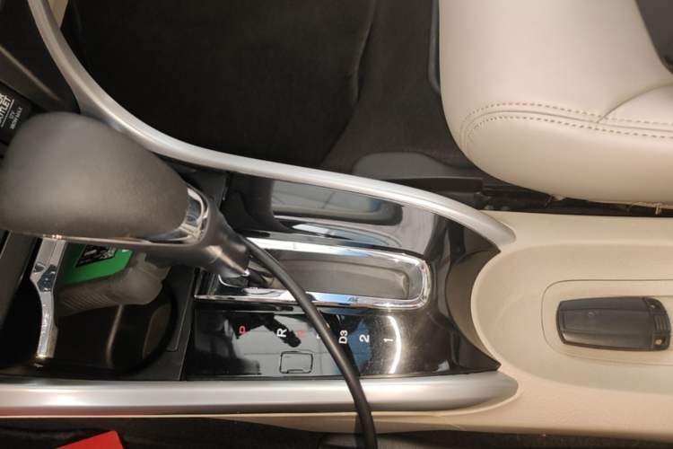 Used Honda Crider 2015 1.8L automatic comfort version Gear Lever