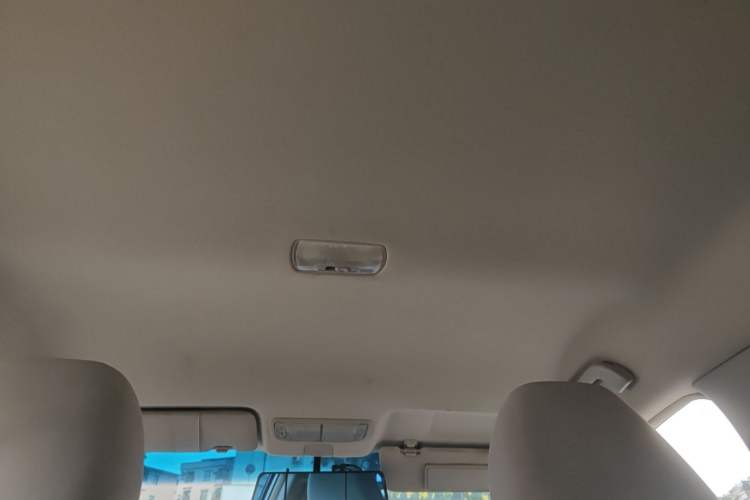 Used Honda Crider 2015 1.8L automatic comfort version Headliner