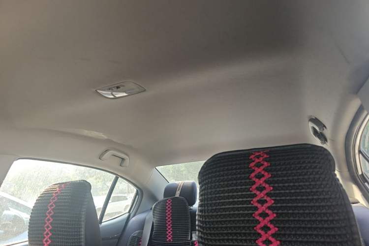 Used Honda Crider 2015 1.8L automatic comfort version Headliner