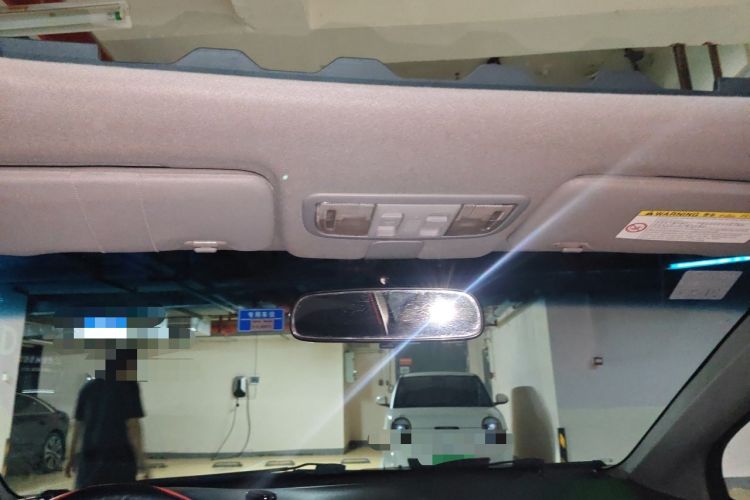 Used Honda Crider 2015 1.8L automatic luxury edition Headliner