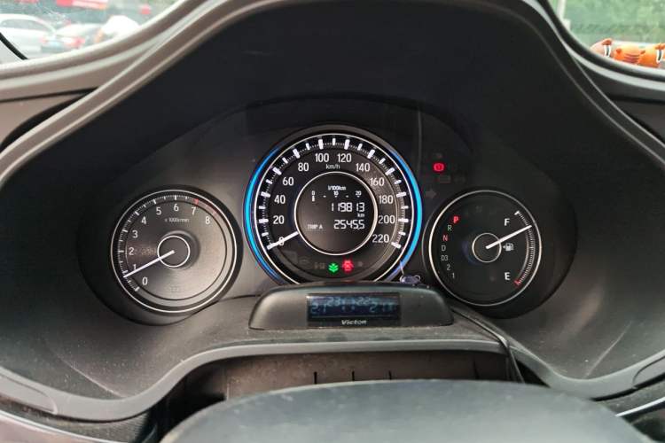 Used Honda Crider 2015 1.8L automatic luxury edition Instrument Cluster