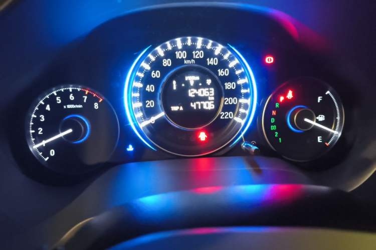 Used Honda Crider 2015 1.8L automatic luxury edition Instrument Cluster