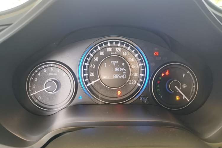 Used Honda Crider 2015 1.8L automatic luxury edition Instrument Cluster