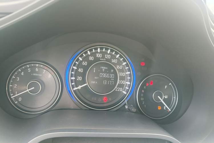 Used Honda Crider 2015 1.8L automatic luxury edition Instrument Cluster