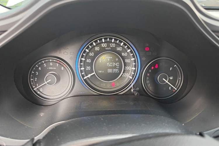 Used Honda Crider 2015 1.8L automatic luxury edition Instrument Cluster