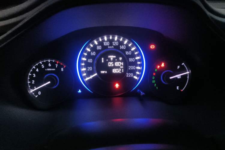 Used Honda Crider 2015 1.8L automatic luxury edition Instrument Cluster
