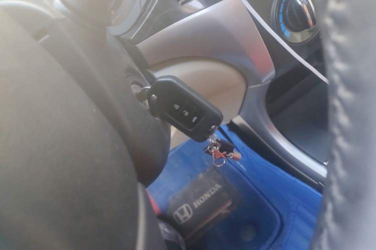 Used Honda Crider 2015 1.8L automatic comfort version Interior 1