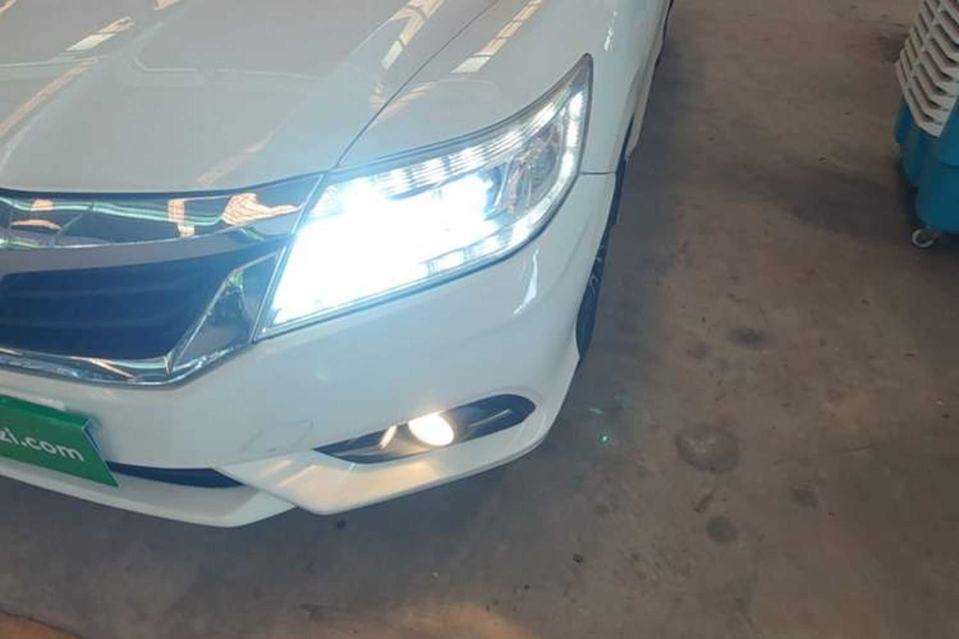 Used Honda Crider 2015 1.8L automatic luxury edition Left Front Headlight