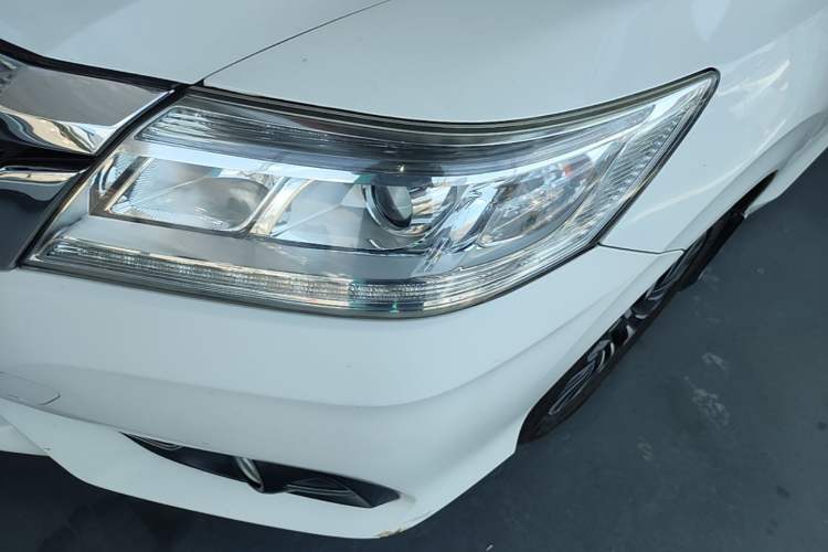 Used Honda Crider 2015 1.8L automatic luxury edition Left Front Headlight