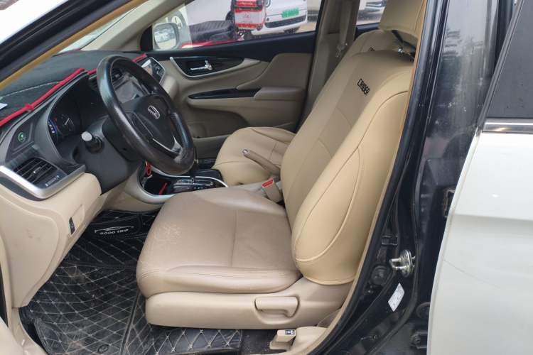 Used Honda Crider 2015 1.8L automatic comfort version Left Front Seat