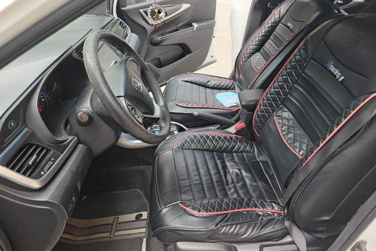 Used Honda Crider 2015 1.8L automatic luxury edition Left Front Seat