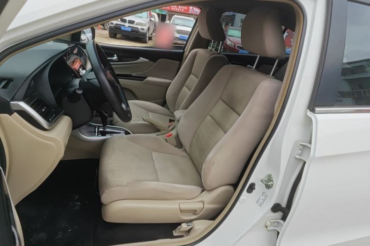 Used Honda Crider 2015 1.8L automatic comfort version Left Front Seat