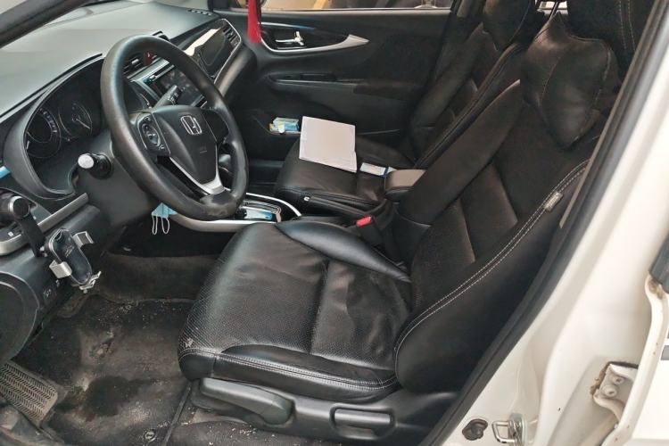 Used Honda Crider 2015 1.8L automatic luxury edition Left Front Seat