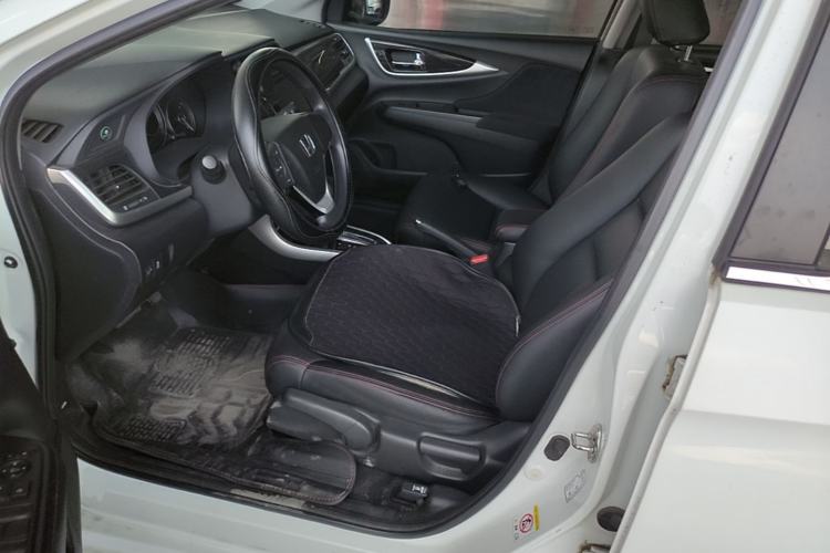 Used Honda Crider 2015 1.8L automatic luxury edition Left Front Seat