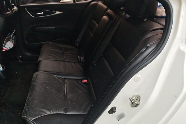 Used Honda Crider 2015 1.8L automatic luxury edition Left Rear Seat