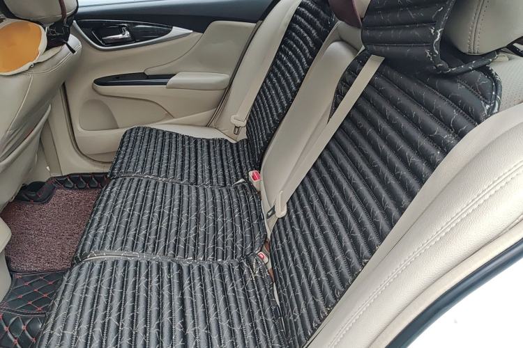 Used Honda Crider 2015 1.8L automatic luxury edition Left Rear Seat