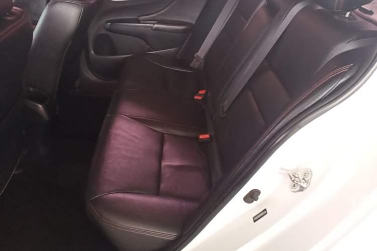 Used Honda Crider 2015 1.8L Automatic Ultra-Configured Limited Edition Left Rear Seat