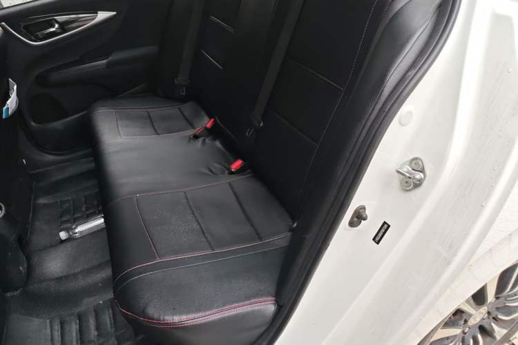 Used Honda Crider 2015 1.8L Automatic Ultra-Configured Limited Edition Left Rear Seat