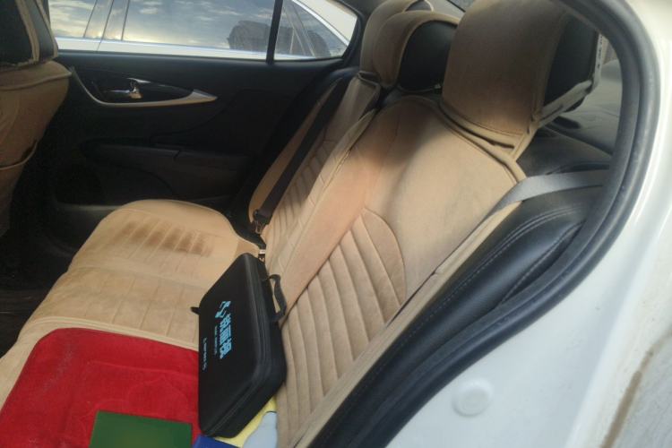 Used Honda Crider 2015 1.8L automatic luxury edition Left Rear Seat