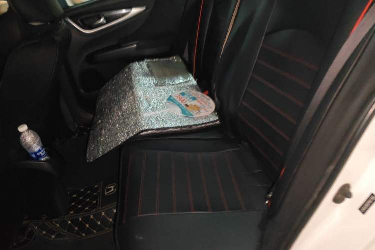 Used Honda Crider 2015 1.8L automatic luxury edition Left Rear Seat