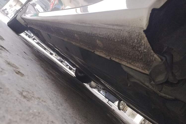 Used Honda Crider 2015 1.8L automatic luxury edition Left Side Sill