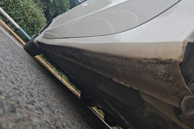 Used Honda Crider 2015 1.8L automatic comfort version Left Side Sill