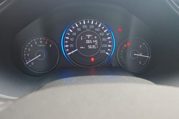 Used Honda Crider 2015 1.8L automatic comfort version Odometer Close Up