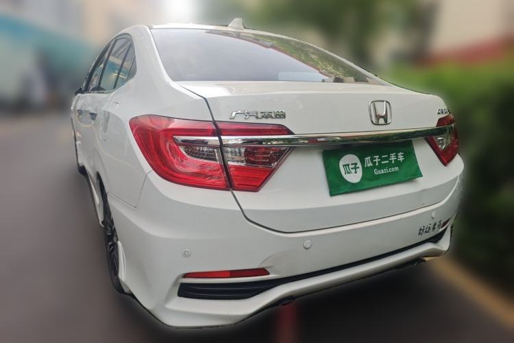 Used Honda Crider 2015 1.8L automatic luxury edition Rear Left 45 Deg