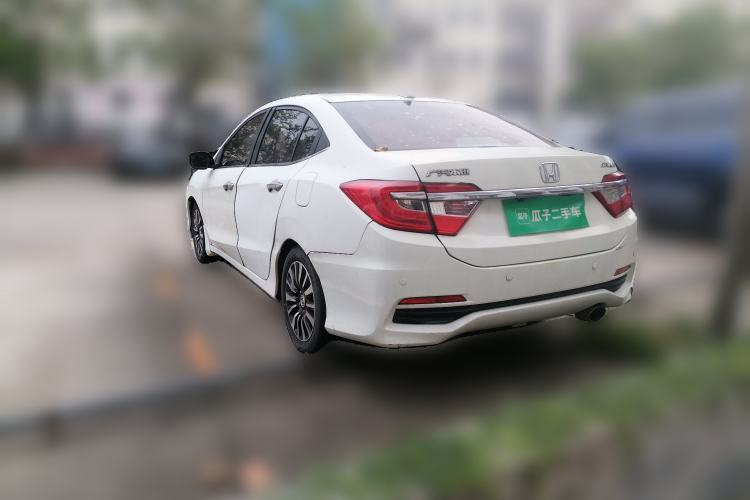 Used Honda Crider 2015 1.8L automatic luxury edition Rear Left 45 Deg
